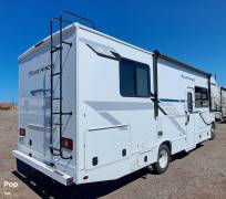 2027 Thor Motor Coach Four Winds 28Z, $ 98,000