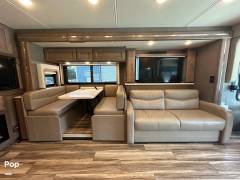 2022 Thor Motor Coach Palazzo 37.4, $ 174,900