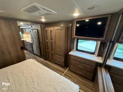 2022 Thor Motor Coach Palazzo 37.4, $ 174,900