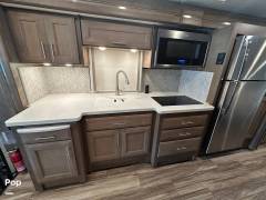 2022 Thor Motor Coach Palazzo 37.4, $ 174,900