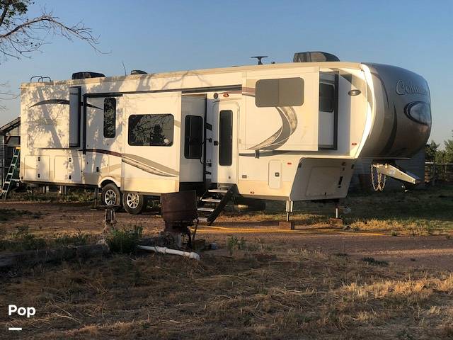 2018 Palomino Columbus 389FL, $ 49,000