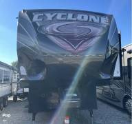 2015 Heartland Cyclone 3800, $ 36,500