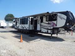 2015 Heartland Cyclone 3800, $ 36,500