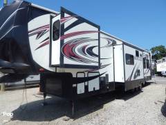 2015 Heartland Cyclone 3800, $ 36,500