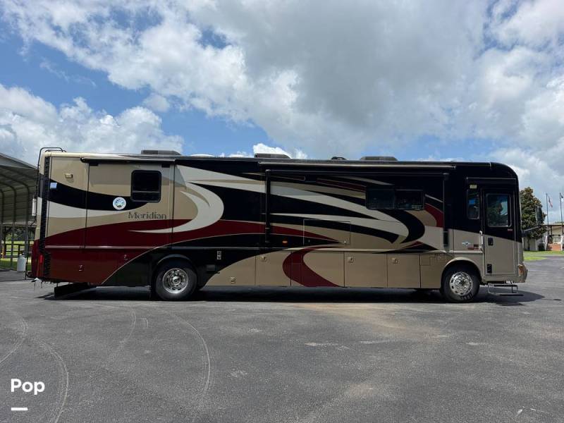 2011 Itasca Meridian 40U, $ 75,500