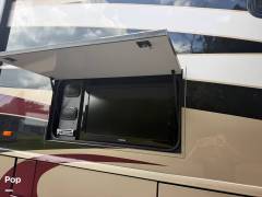 2011 Itasca Meridian 40U, $ 75,500