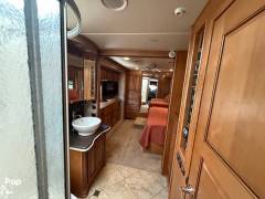 2010 Itasca Ellipse 42AD, $ 130,000