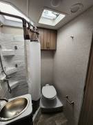 2025 Thor Motor Coach Vegas 24.1, $ 104,000
