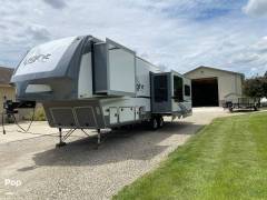 2018 Highland Ridge Light 291RLS, $ 24,900