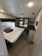 2022 Cherokee Arctic Wolf 3880SUITE, $ 44,450