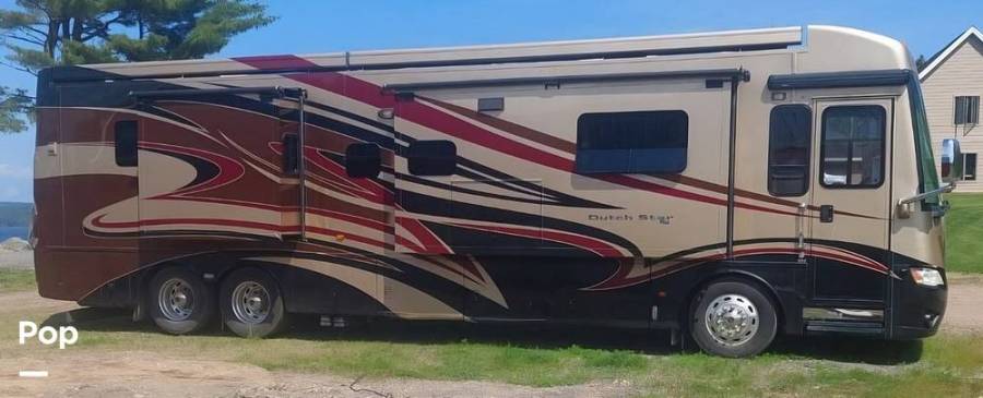 2015 Newmar Dutch Star 4018, $ 200,000