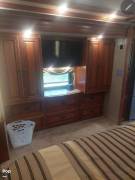 2015 Newmar Dutch Star 4018, $ 200,000