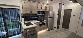 2024 Forest River Salem Villa 42QBQ-8, $ 39,999