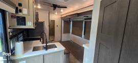 2024 Forest River Salem Villa 42QBQ-8, $ 39,999