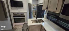 2024 Forest River Salem Villa 42QBQ-8, $ 39,999