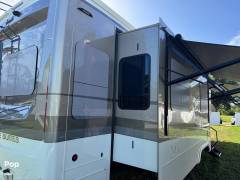 2021 DRV Mobile Suites 40KSSB4, $ 99,500