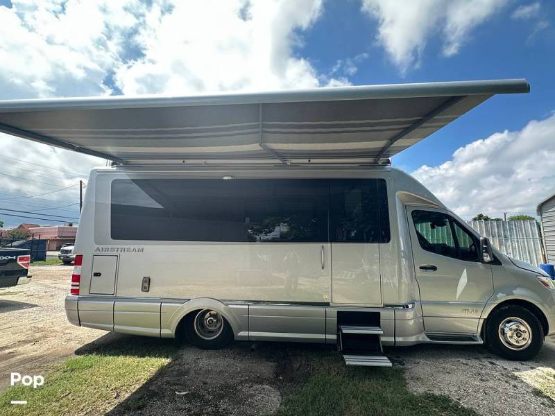 2023 Airstream Atlas Murphy Suite, $ 217,000