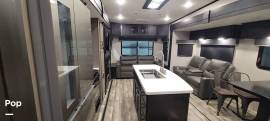 2022 Highland Ridge Mesa Ridge 354MBH, $ 48,000