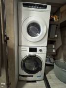 2024 Keystone Montana 3901RK, $ 87,999
