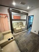 2019 Keystone Montana High Country 362RD, $ 44,450