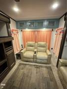 2019 Keystone Montana High Country 362RD, $ 44,450
