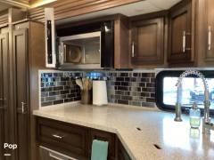 2020 Newmar Super Star 4058, $ 275,000