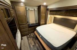 2018 Forest River Sandpiper 38FKOK, $ 54,000