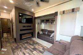 2018 Forest River Sandpiper 38FKOK, $ 54,000
