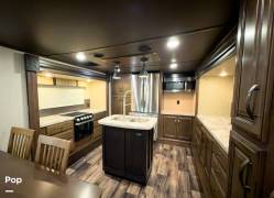 2018 Forest River Sandpiper 38FKOK, $ 54,000