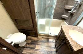 2018 Forest River Sandpiper 38FKOK, $ 54,000