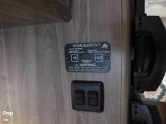 2018 Dynamax Isata 3 24RW, $ 68,000