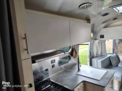 2024 Airstream Flying Cloud 25FB Queen, $ 82,250