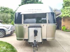 2024 Airstream Flying Cloud 25FB Queen, $ 82,250