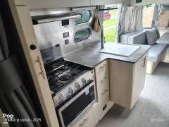 2024 Airstream Flying Cloud 25FB Queen, $ 82,250