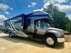2023 Jayco Seneca 37L, $ 198,000