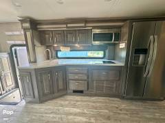 2023 Jayco Seneca 37L, $ 198,000