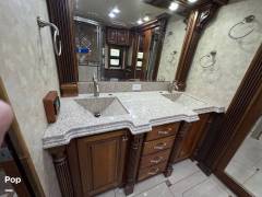 2011 Tiffin Zephyr 45QBZ, $ 169,000