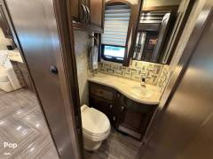 2018 Newmar London Aire 4553, $ 235,000