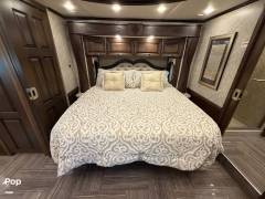 2018 Newmar London Aire 4553, $ 235,000