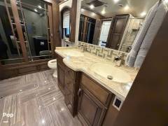 2018 Newmar London Aire 4553, $ 235,000