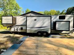 2023 Keystone Avalanche 390DS, $ 49,900