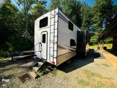 2023 Keystone Avalanche 390DS, $ 49,900