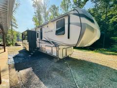 2023 Keystone Avalanche 390DS, $ 49,900