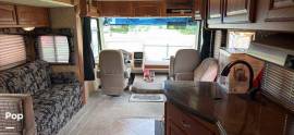 2009 Coachmen Freedom Vision 3540DS, $ 39,900