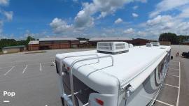 2009 Coachmen Freedom Vision 3540DS, $ 39,900
