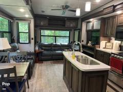 2020 Keystone Avalanche 313RS, $ 40,900