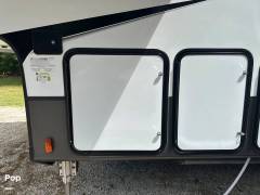 2020 Keystone Avalanche 313RS, $ 40,900