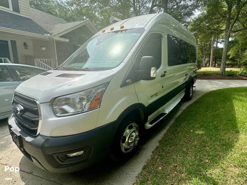 2021 Coachmen Beyond 22C AWD, $ 75,000