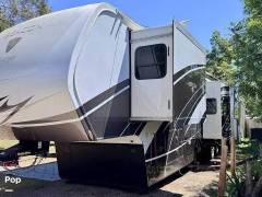 2022 Vanleigh RV Beacon 42RKB, $ 75,000