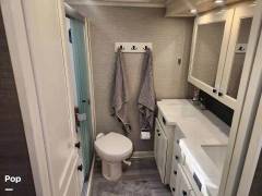 2022 Vanleigh RV Beacon 42RKB, $ 75,000